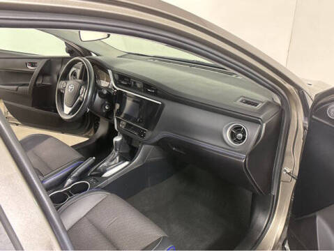 2018 Toyota Corolla SE