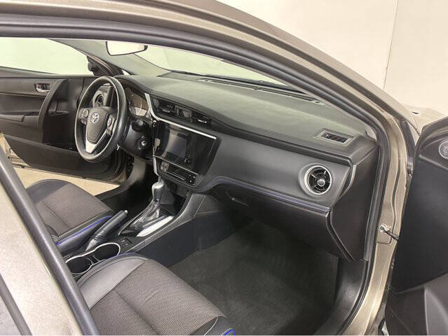 2018 Toyota Corolla SE