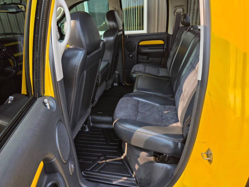 2005 Dodge Ram 1500 SRT-10