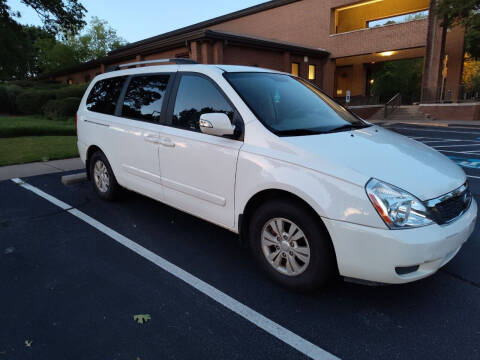 2011 Kia Sedona LX