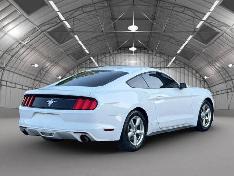 2015 Ford Mustang V6