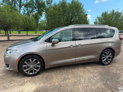 2017 Chrysler Pacifica Limited