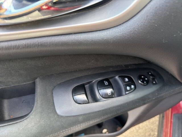 2016 Nissan Pathfinder SV