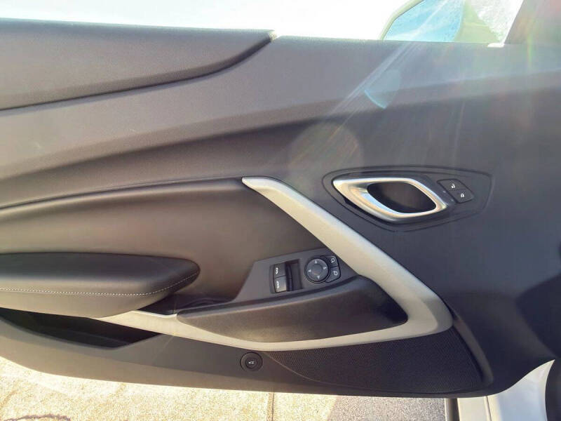 2023 Chevrolet Camaro LT