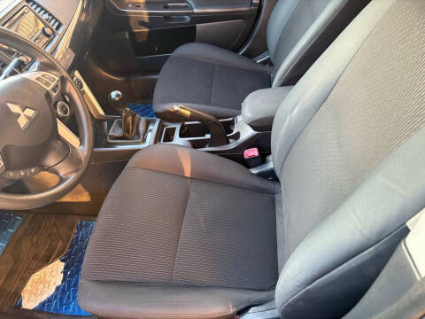 2016 Mitsubishi Lancer ES