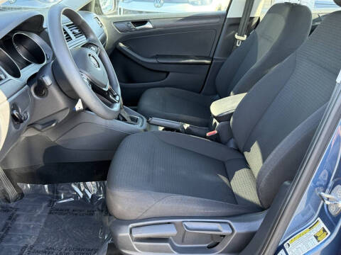 2016 Volkswagen Jetta