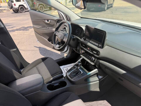 2023 Hyundai Kona SEL