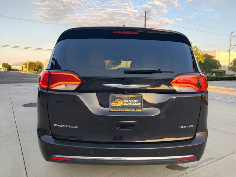 2017 Chrysler Pacifica Limited