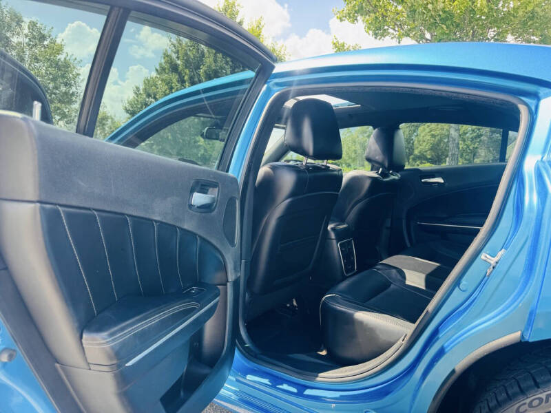 2015 Dodge Charger SXT