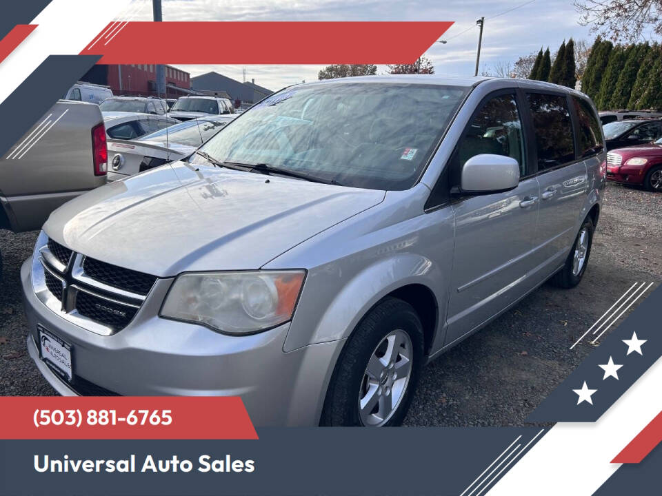 2012 Dodge Grand Caravan Crew's photo