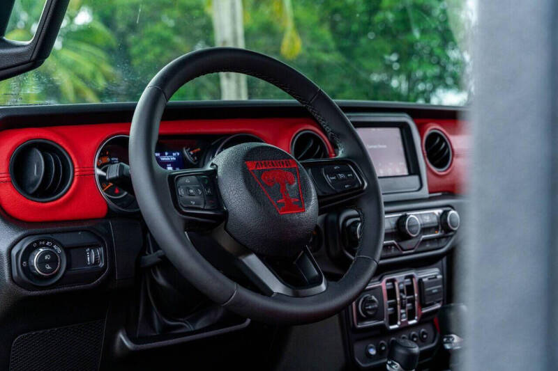 2023 Jeep Gladiator Sport S