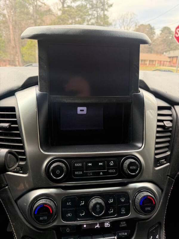 2019 Chevrolet Suburban LT