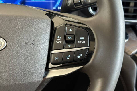 2022 Ford Explorer Hybrid Platinum