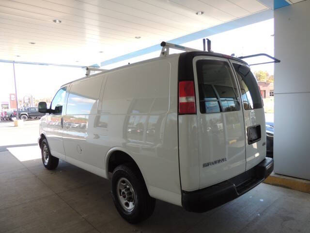 2023 GMC Savana 2500