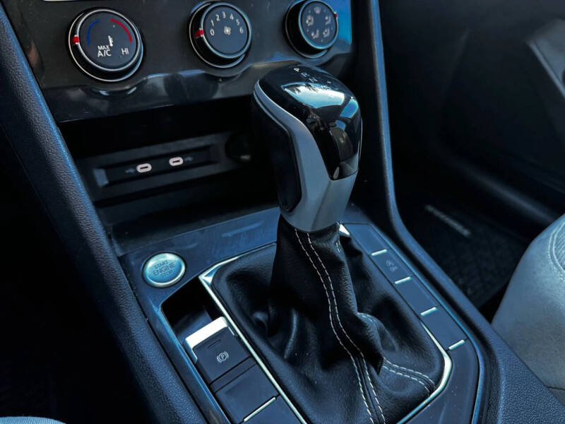 2022 Volkswagen Tiguan S