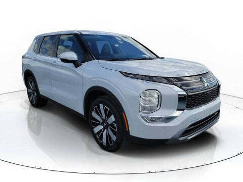 2026 Mitsubishi Outlander SE