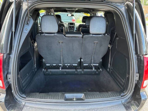 2016 Dodge Grand Caravan SXT Plus