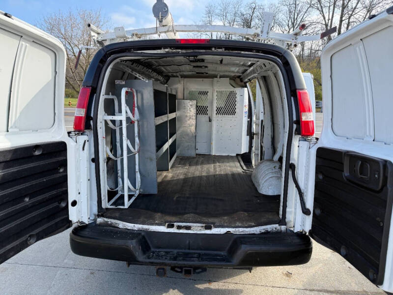 2017 Chevrolet Express 2500