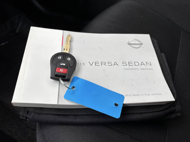 2015 Nissan Versa 1.6 S