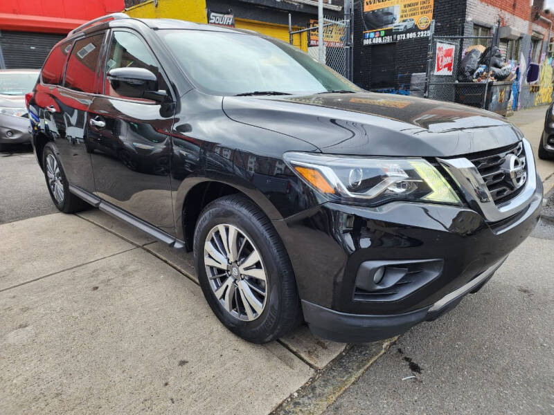 2020 Nissan Pathfinder for sale at South Street Auto Sales in Newark NJ