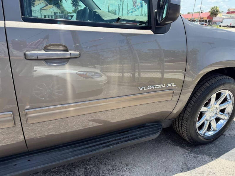 2013 GMC Yukon XL SLT