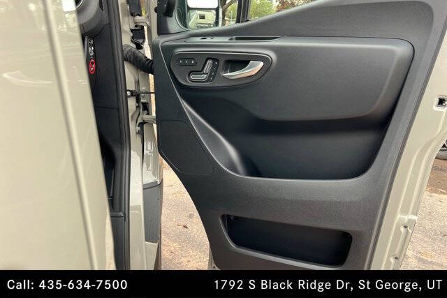2025 Mercedes-Benz Sprinter