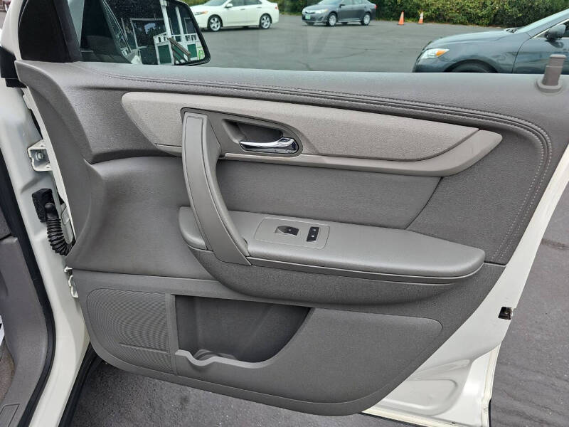 2015 Chevrolet Traverse LS