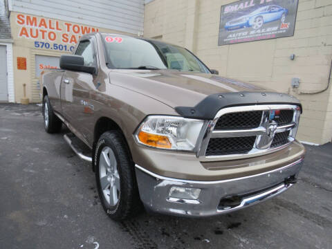 2009 Dodge Ram 1500 for sale at Small Town Auto Sales in Hazleton PA