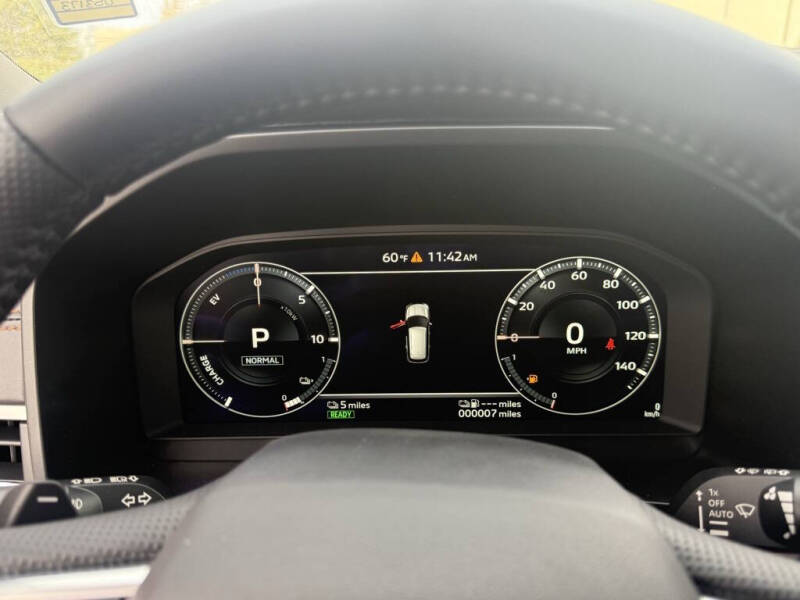 2025 Mitsubishi Outlander PHEV