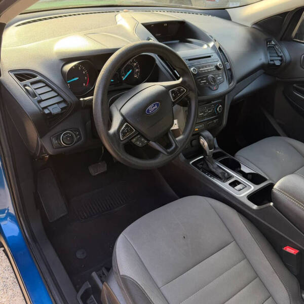 2017 Ford Escape S