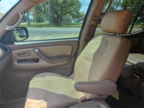 2002 Toyota Sequoia SR5