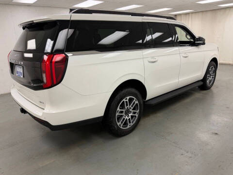 2026 Ford Expedition MAX Active