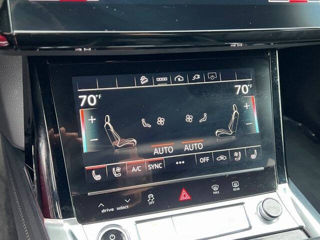 2024 Audi Q8 Sportback e-tron quattro Premium Plus S line