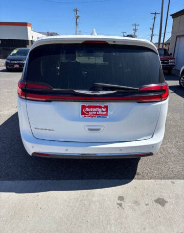 2021 Chrysler Pacifica Touring L