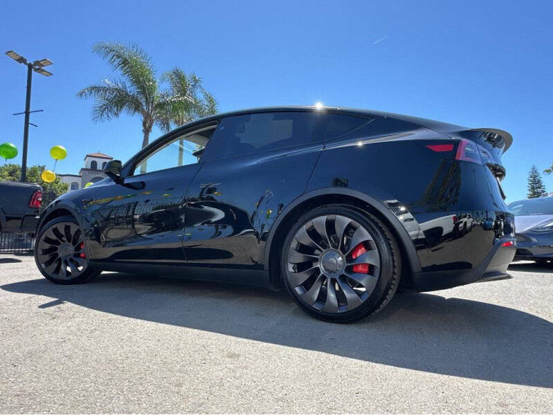 2023 Tesla Model Y Performance