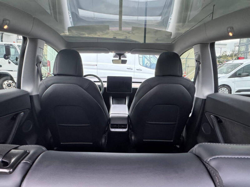 2021 Tesla Model Y Standard Range