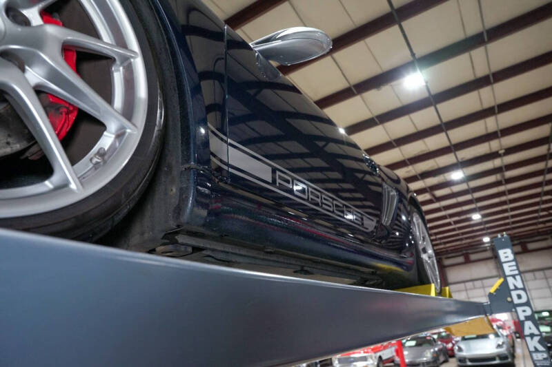 2012 Porsche Cayman R
