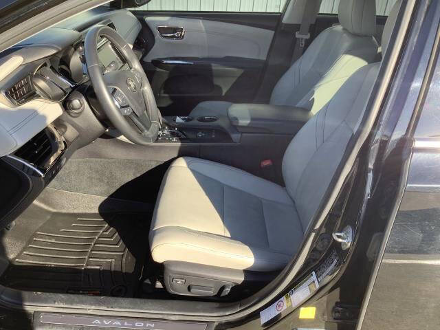 2013 Toyota Avalon Hybrid XLE Touring