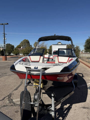 2019 Scarab 215 ID