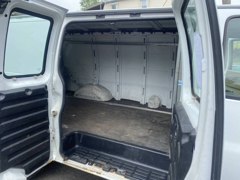 2012 GMC Savana 2500