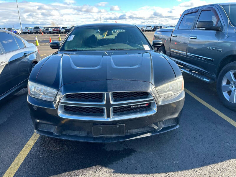 2014 Dodge Charger SE photo 3