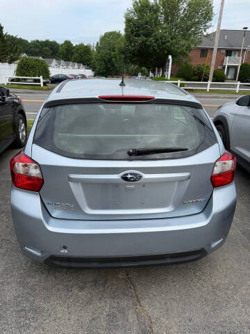 2013 Subaru Impreza 2.0i