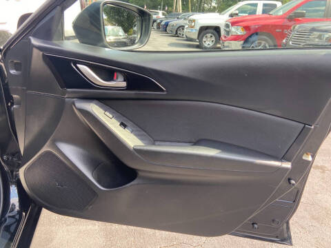 2016 Mazda MAZDA3 i Touring