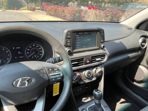 2020 Hyundai Kona SE