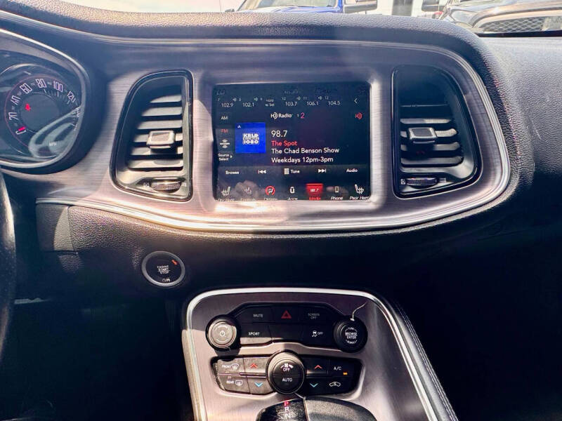 2017 Dodge Challenger
