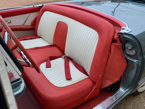 1956 Ford Thunderbird