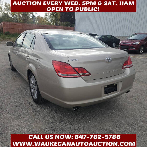 2005 Toyota Avalon XLS