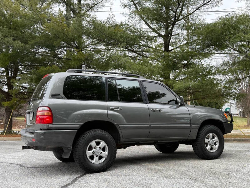 2001 Toyota Land Cruiser Base photo 15