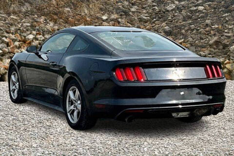 2016 Ford Mustang V6