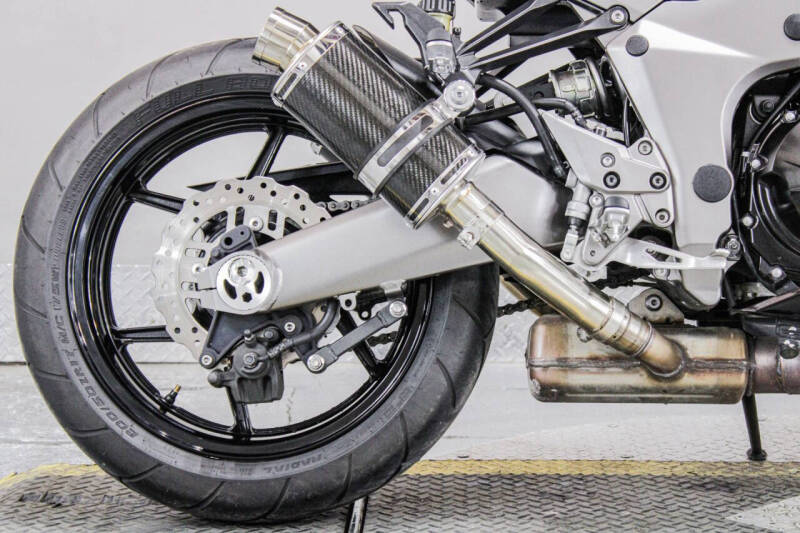 2011 Kawasaki Ninja 1000